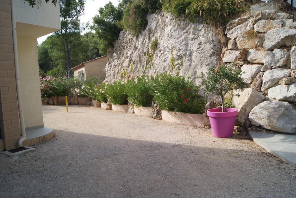 Appart'Hôtel Les Rochers Auriol Exterior foto